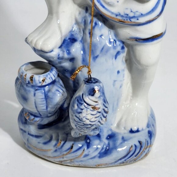 Blue White Porcelain Fisherman Figurine With Fishing Pole Fish On Base Vintage - Picture 8 of 12